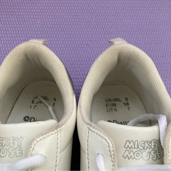 woman’s Mickey Mouse Low Top Bling sneakers Size 7m ( 10.5 “length) - Picture 9 of 12